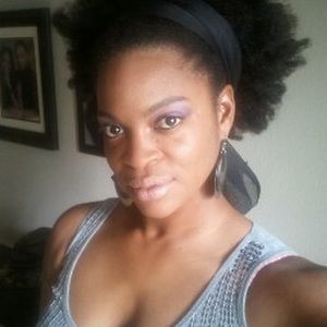 Meet your Posher, Monique